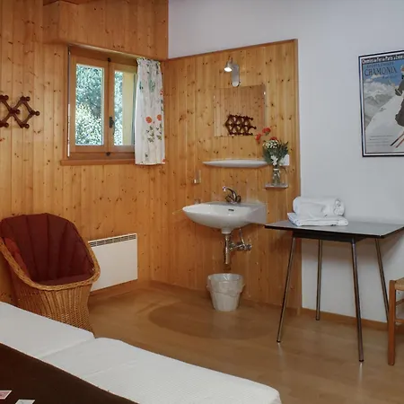 Baudrier A28 By Interhome